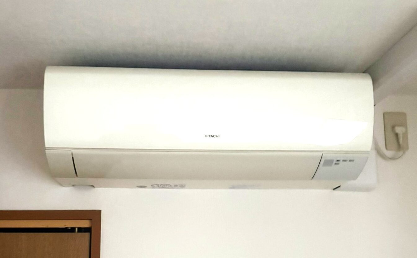 大阪市中央区でのHITACHI　RAS-M22AE8　2011年製エアコンの買取実績